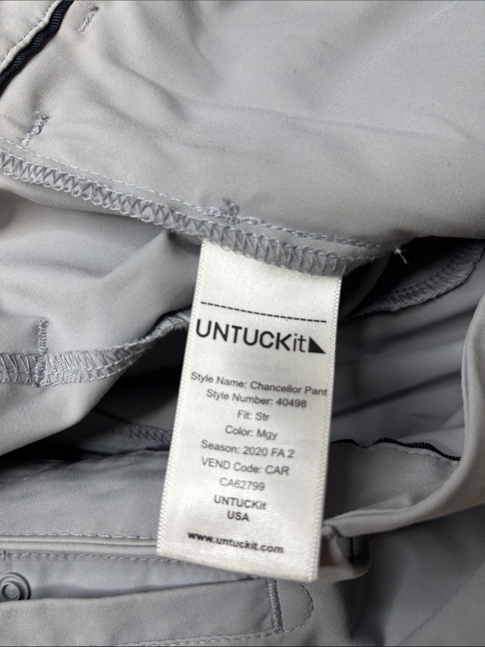 Men’s UNTUCKit Chancellor Performance Light Gray Pants Size 40x32 - Picture 3 of 7